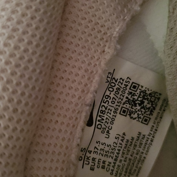 Women's Nike Size 6.5 - Picture 6 of 7